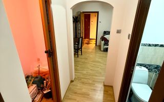 2 Camere Renovat - Etaj 1 - Zona Podu Ros - Poză 10