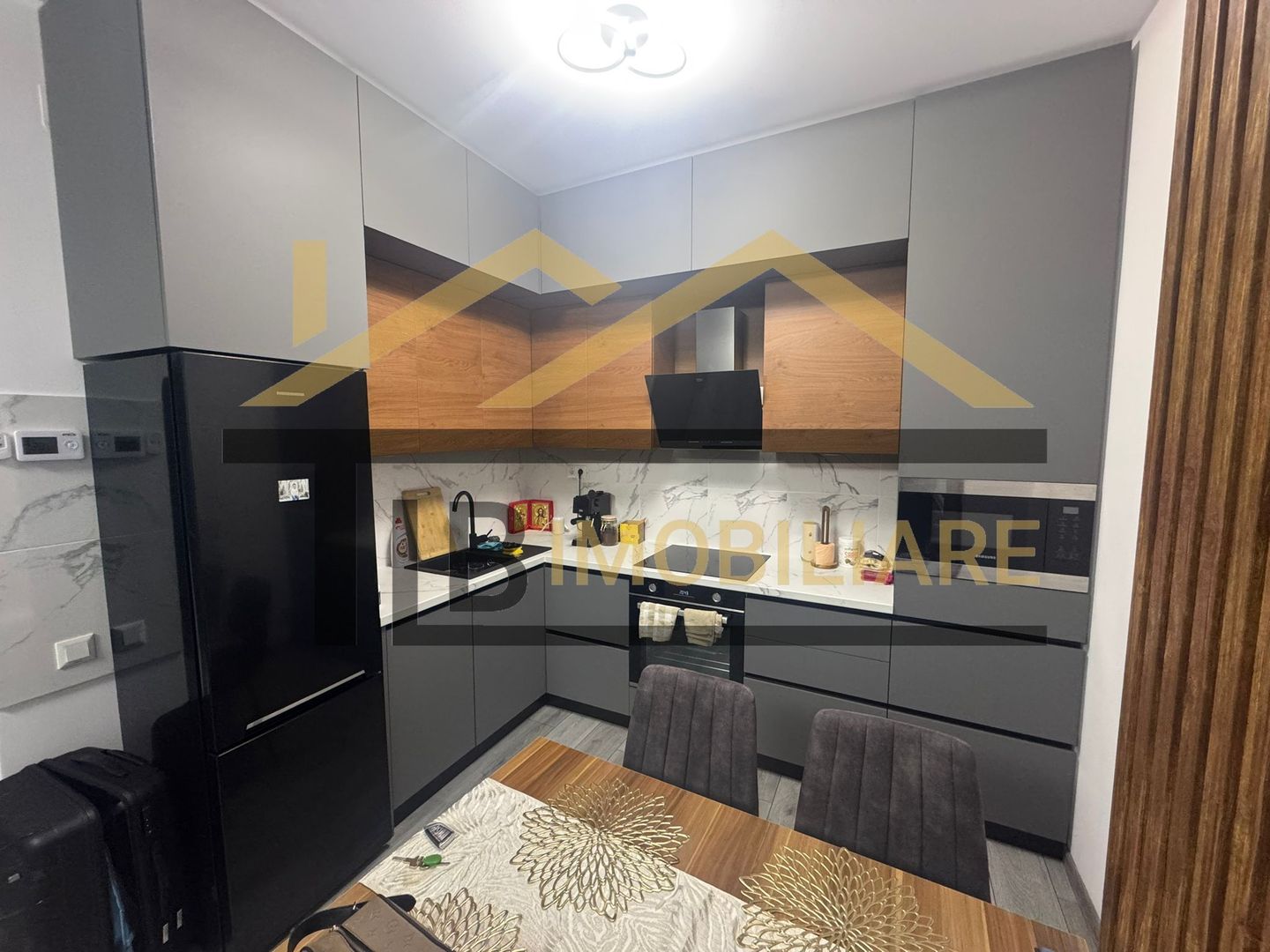 Apartament cu 2 camere, 56 mp, semidecomandat, Zona Shopping City - Poză 7