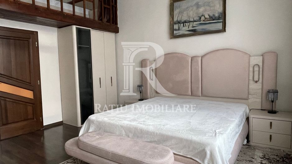Proprietate Exclusivistă | Apartament la Casă | Ultracentral | Oradea - Poză 3