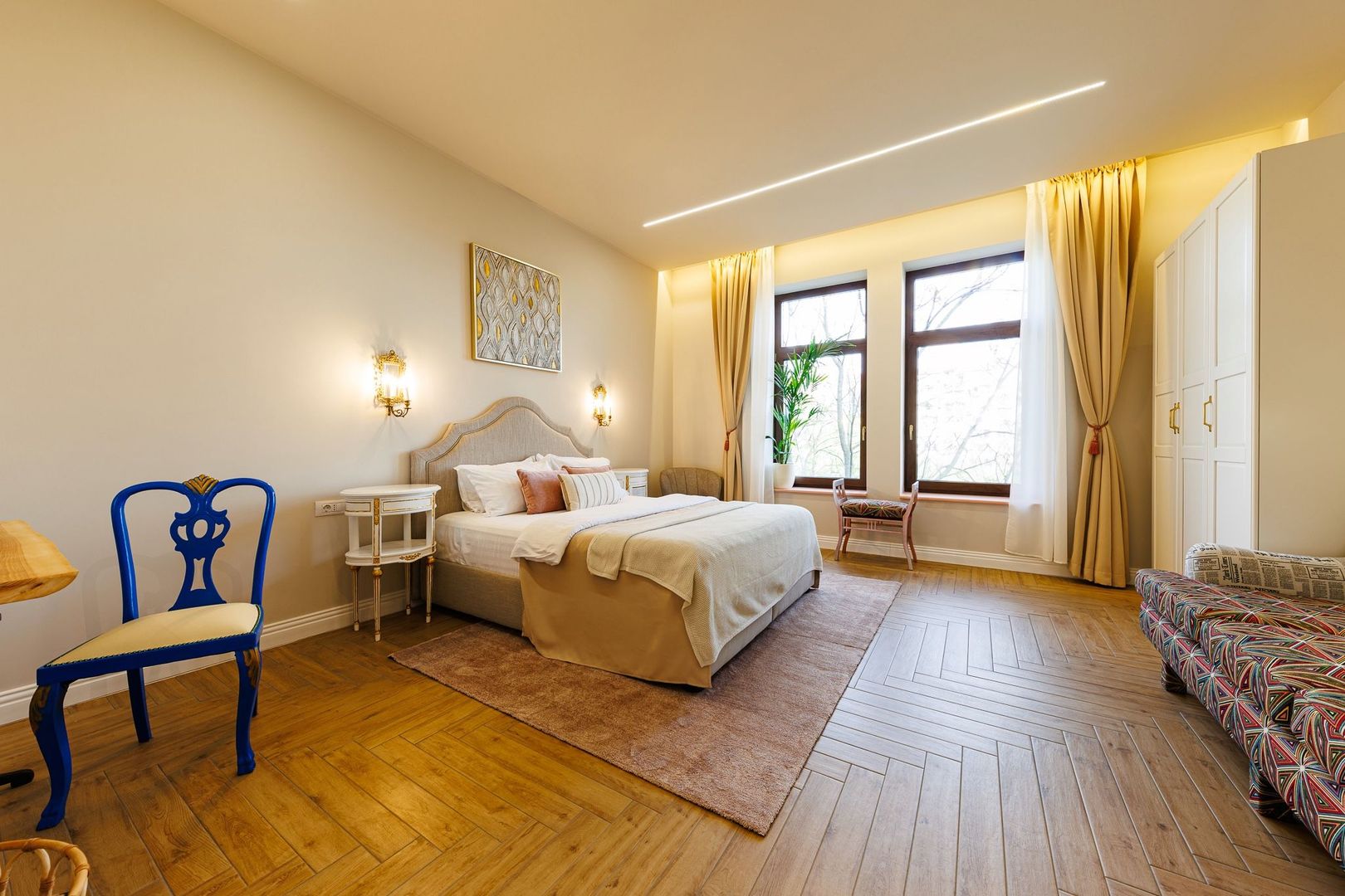 Apartament premium în cladire istorică - Poză 3