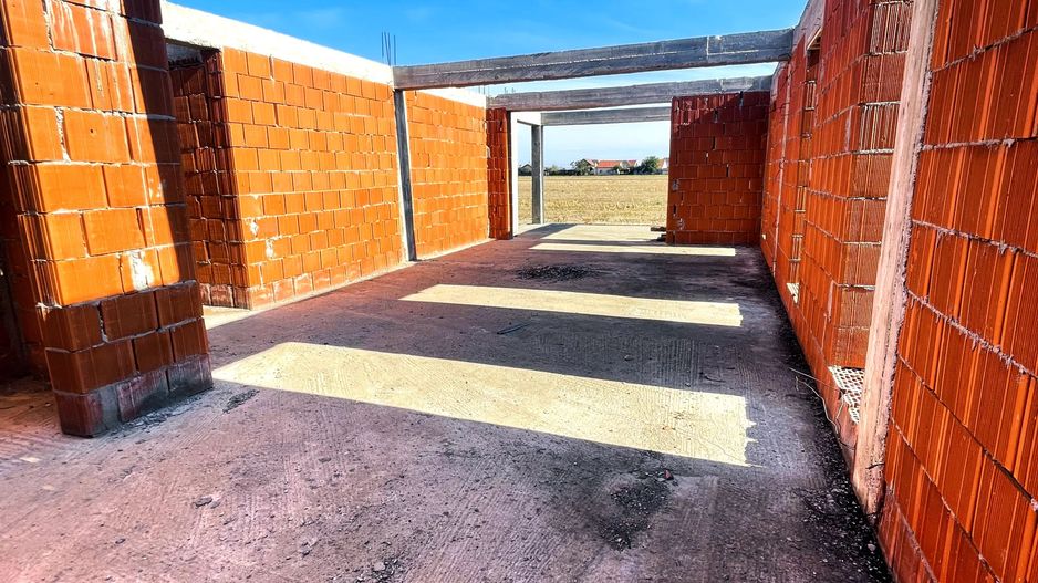 Casă Parter Spațioasă în Tărian, 160 mp Utili, Teren 681 mp - Poză 13