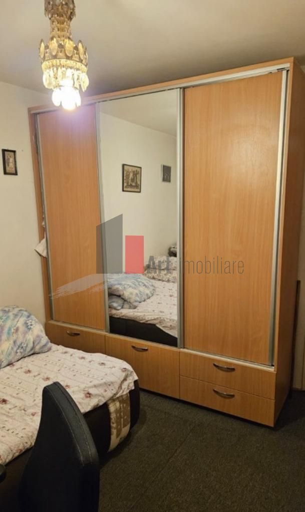 APARTAMENT 3 CAMERE STEFAN CEL MARE - DINAMO - Poză 3