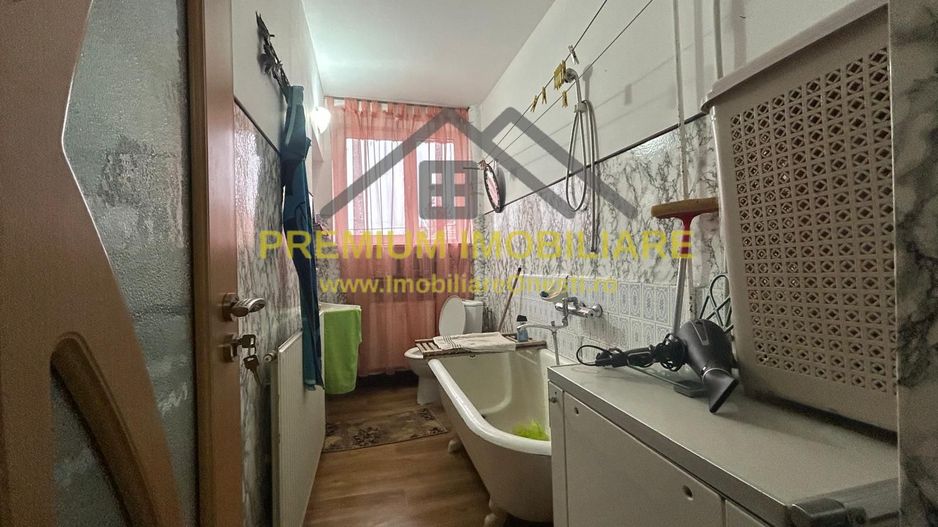 Apartament 2 camere zona Centrala ,Onesti - Poză 10