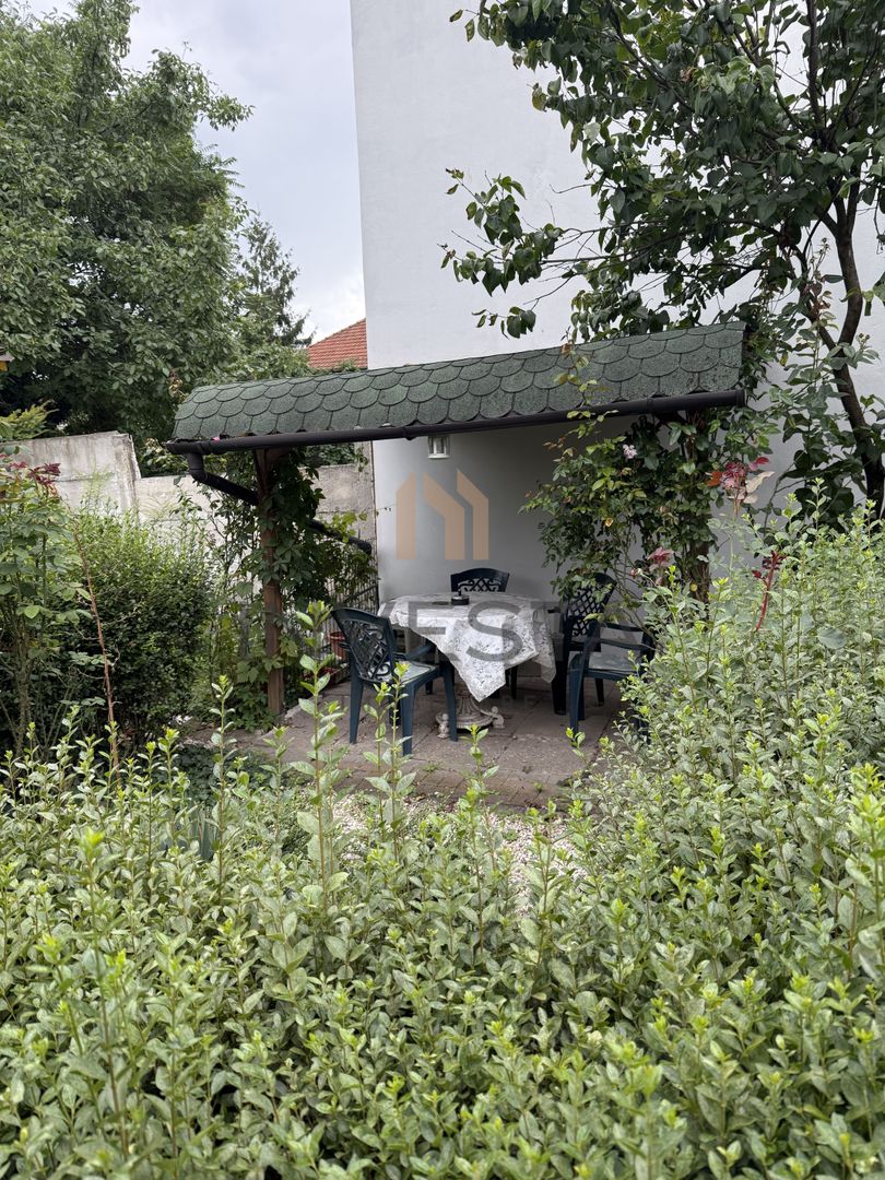 Apartament Central cu 3 Camere, Etaj 1, Ideal Locuinta sau Investitie - Poză 9