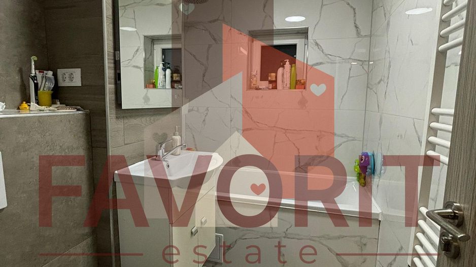 Centrala proprie. Renovat integral. Mobilat si utilat. Etaj intermediar - Poză 13