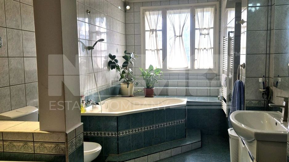 Apartament 3 camere | 120 MP | Ultracentral | Terasă + Pod | 89.000 € - Poză 16
