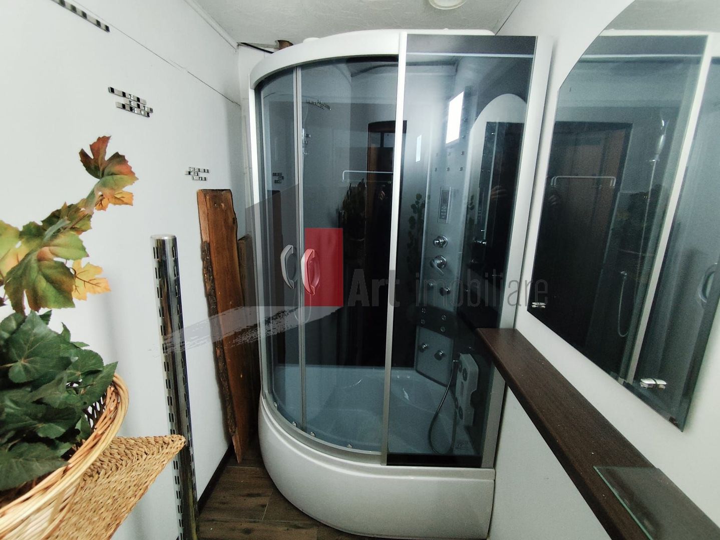 Spatiu comercial de inchiriat in Giulesti (langa stadion, complex comercial) - Poză 13