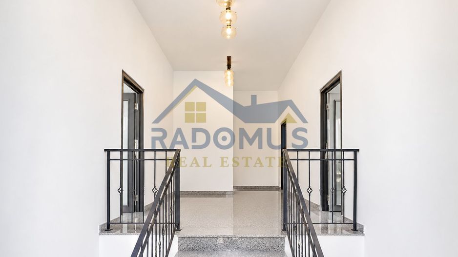 Clădire Ultracentrală | 10 camere | Încălzire în pardoseală | D+P+M - Poză 8