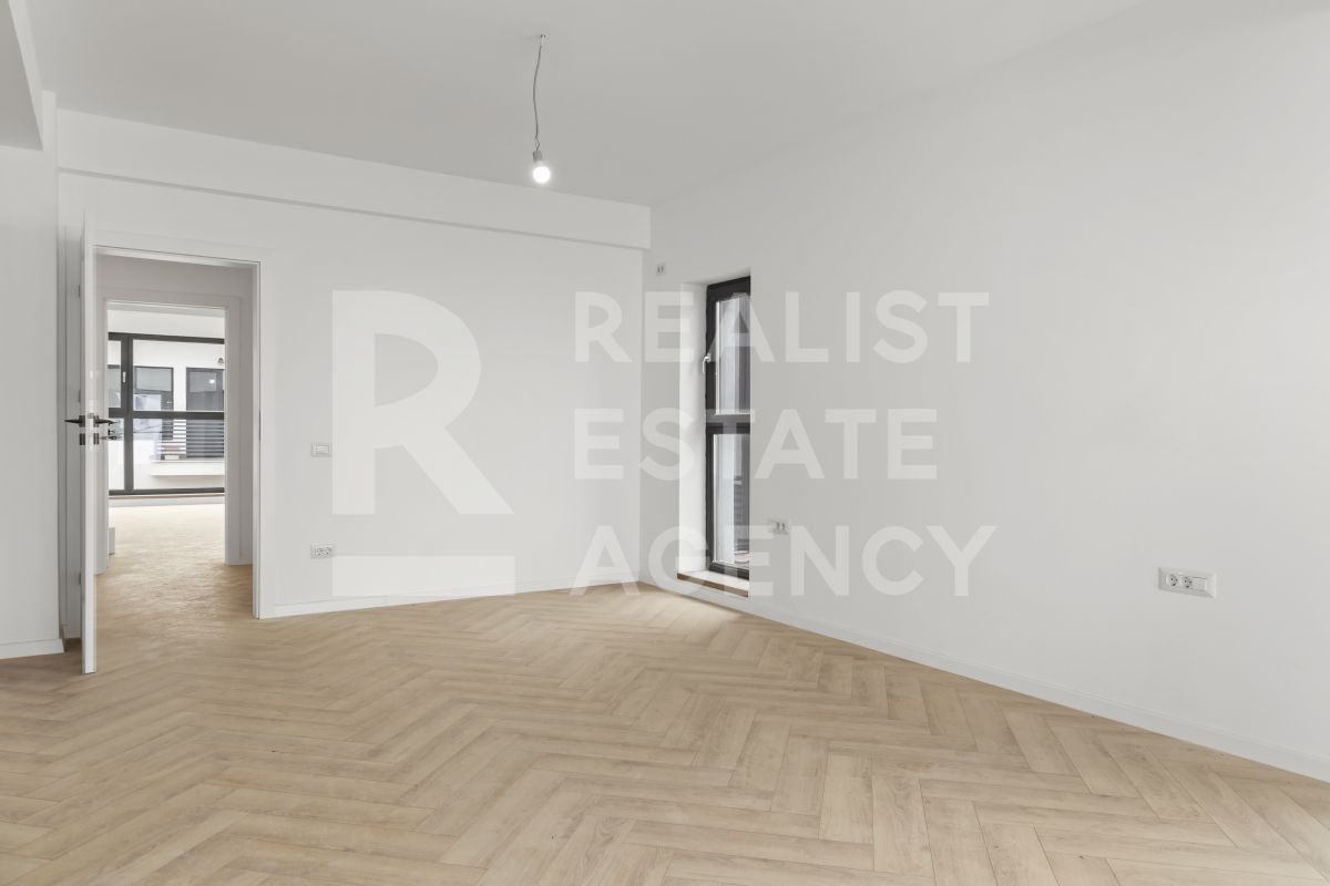 Casă nouă, spațioasă și elegantă, 7 camere, Lângă Pădurea Crețuleasca - Poză 22