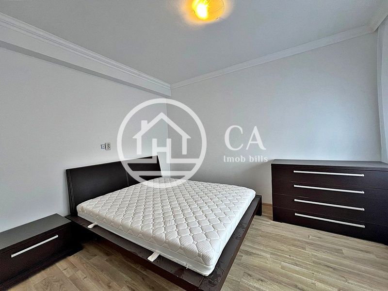 Casă de închiriat cu 4 camere în Cartierul Europa, Oradea - Poză 11