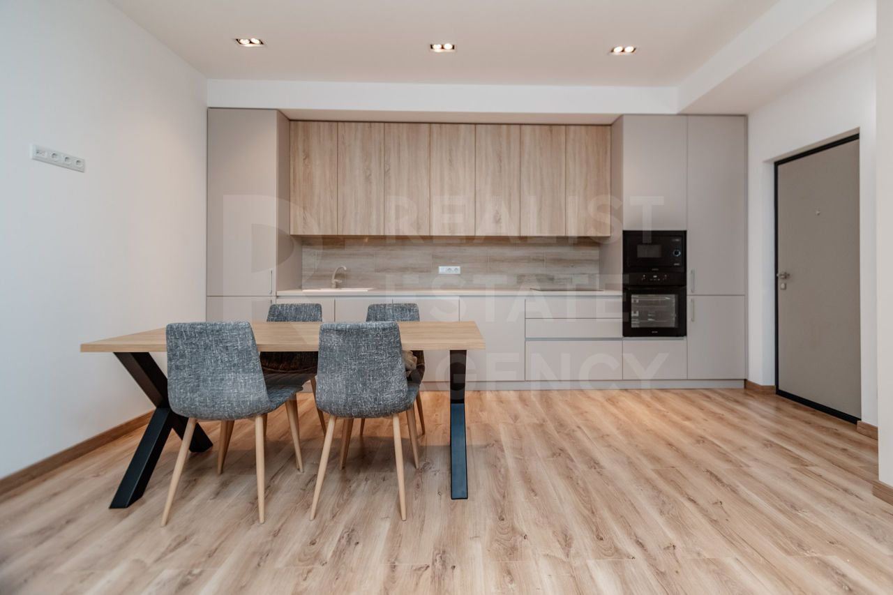 Chirie, apartament, 2 camere, strada Lev Tolstoi, Centru - Poză 3