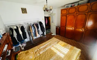 3 decomandate, centrala, 1 Mai - 110 000 Euro - Poză 16