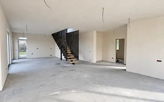 Casa individuala 6 camere, 5 bai, terasa la etaj, curte, P+ET+POD - Poză 16