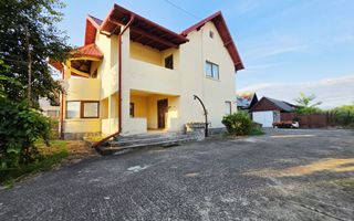 Casă 5 camere + teren generos 1700 mp – Ariceștii Rahtivani - Poză 1