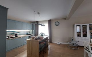 Duplex ultrafinisat mobilat utilat cu 2 locuri de parcare zona Terra - Poză 18