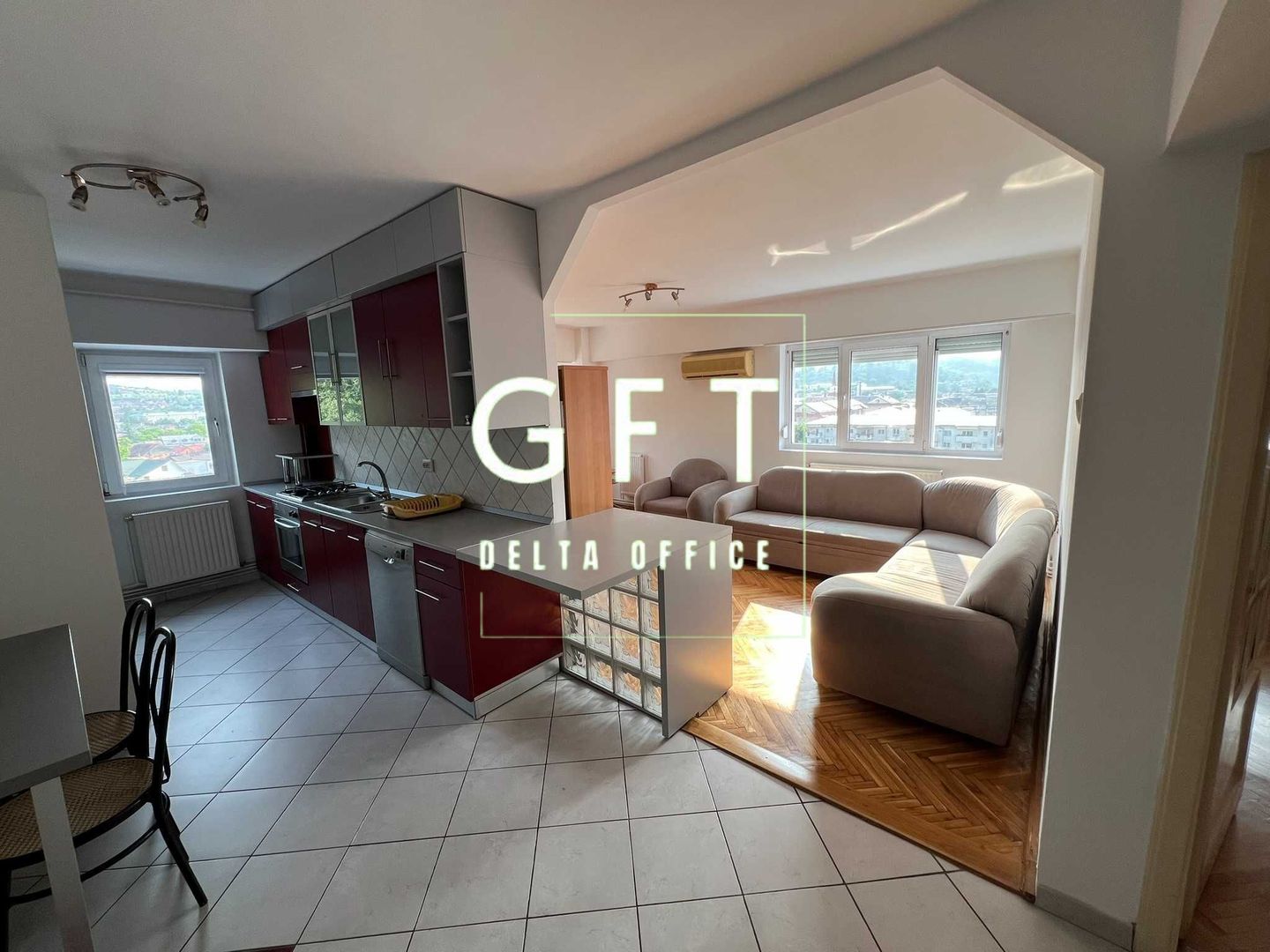 Apartament de închiriat 3 camere DEJ centru - Poză 1