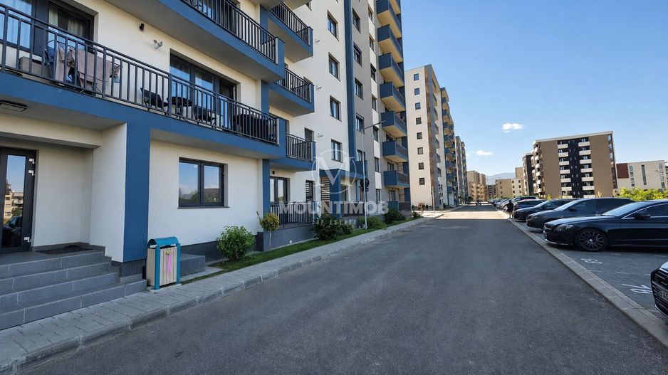 3 camere Tractorul–Coresi, 80 mp/utili,  mutare imediata - Poză 2