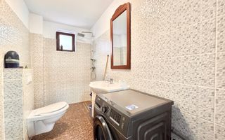 1/2 Duplex - Giroc - zona Planetelor - 4 camere | Poarta electrica - Poză 9