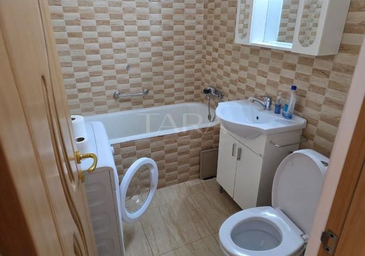 Apartament luminos, balcon generos și orientare vestică, Grigorescu. - Poză 4