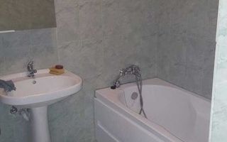 Apartament cu 2 camere de vânzare în Florești, zona Teilor. - Poză 7