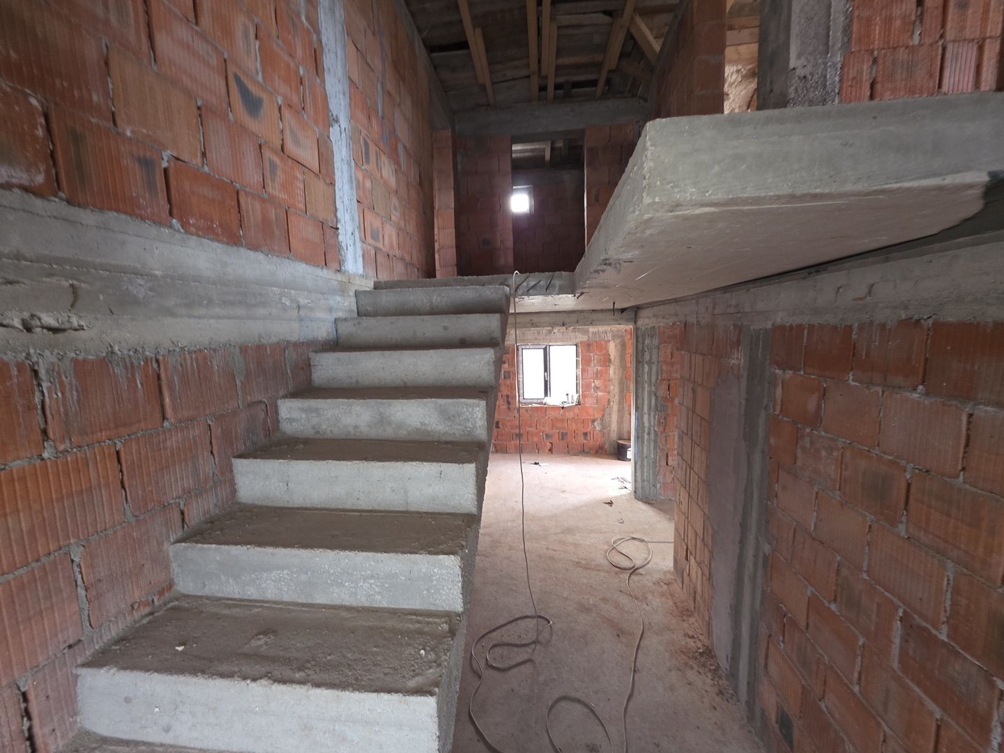 Ocazie in Caciulati! Casa idividuala noua la 15 minute de capitala! - Poză 8