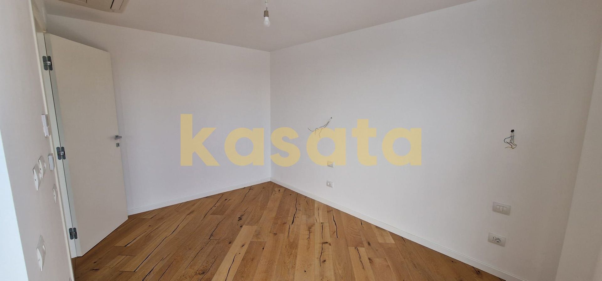 2 camere de vânzare | CityPoint Aviatiei | Faza 2 Bloc D - Poză 11