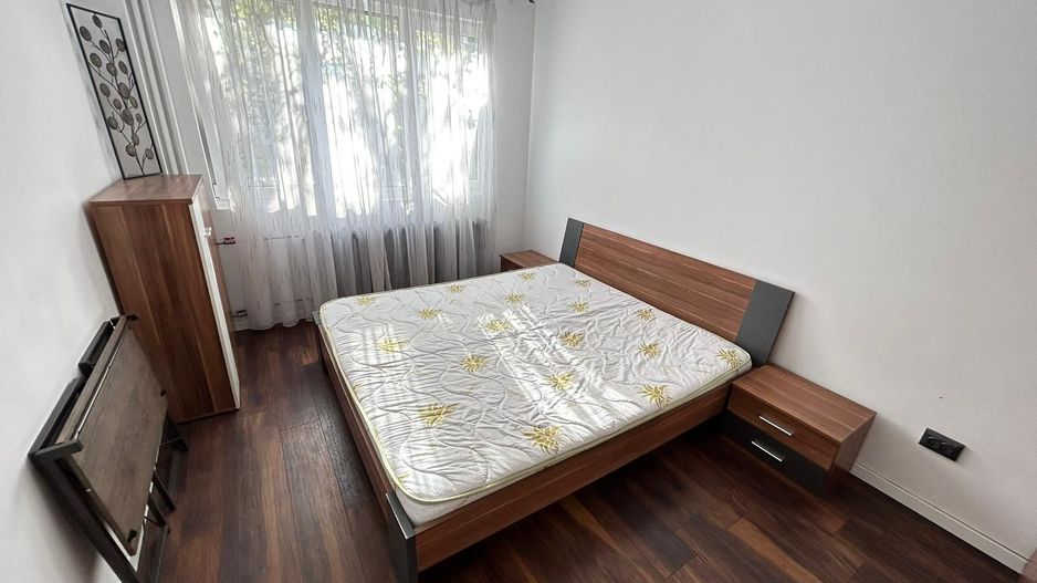 APARTAMENT 3 CAMERE 1 MAI | METROU - Poză 3