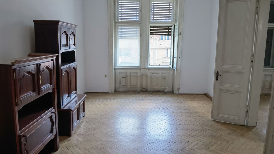 Apartament cu 3 cam. cladire istorica în zona Iosefin - Poză 8