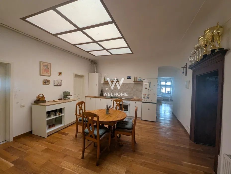 Apartament cu farmec istoric, complet renovat– Str. Mitropoliei - Poză 1