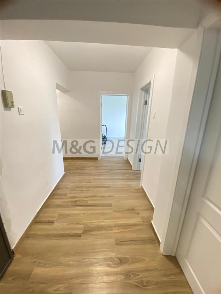 Etaj 1 4 camere  Complexul Studentesc-aproape de Sala Olimpia - Poză 34