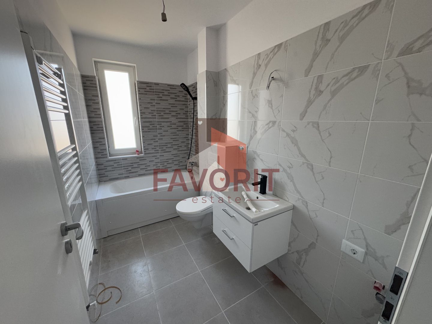 Bloc Nou. TVA 21% inclus in pret. 1 loc de parcare in CF - Poză 9