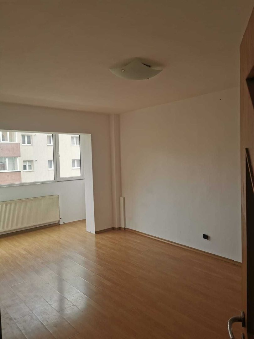 Racadau, apartament cu priveliste, liber la vânzare - Poză 3