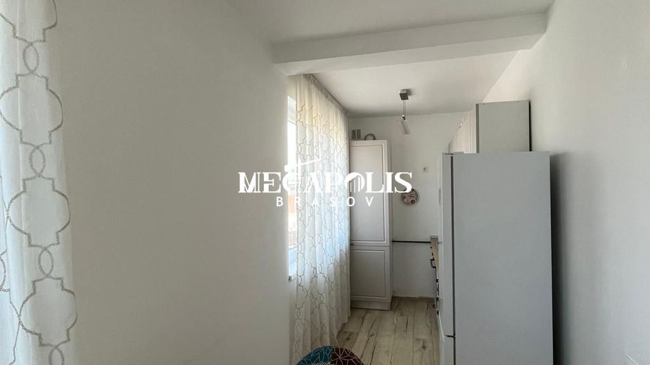 Apartament 3 camere | Parcare Subterană | Curte | Ghimbav - Poză 8