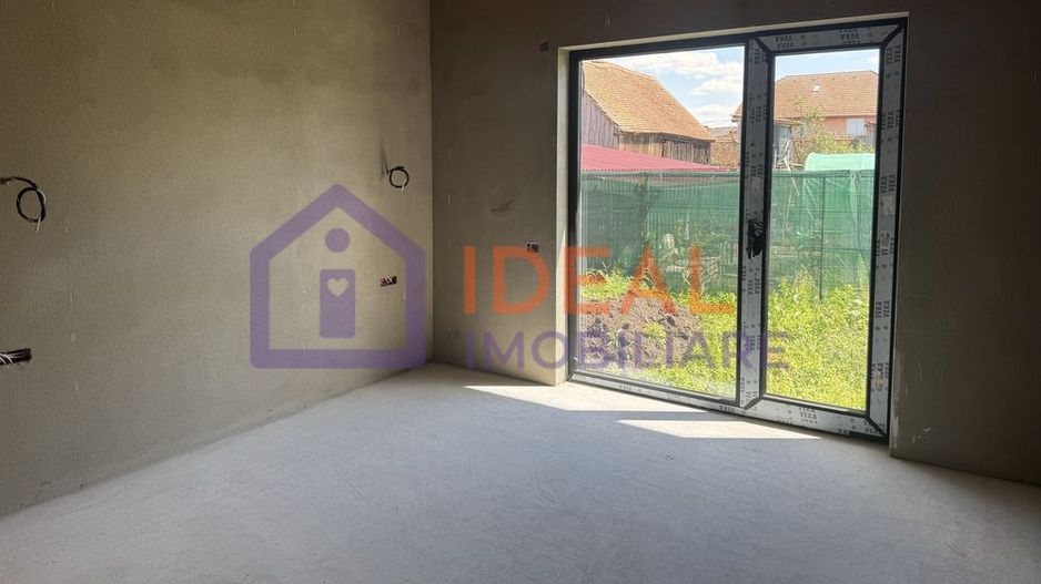 Casa individuala pe un singur nivel, zona Sura Mica - Poză 7