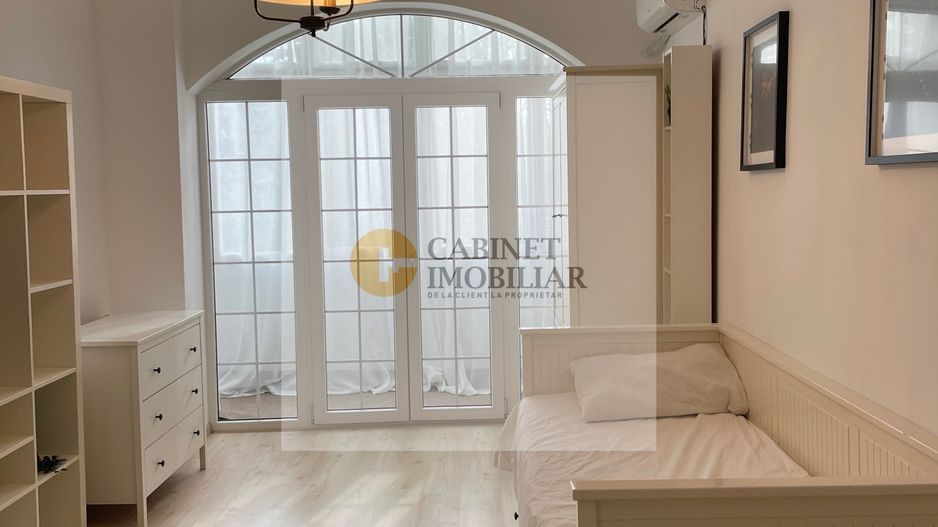 Garsoniera  | Etaj Intermediar  | Ateneu Roman - Universitate - Poză 4