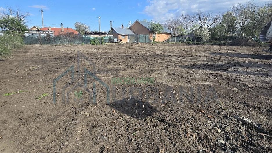 Teren intravilan de vânzare în Aroneanu, strada Petru Aron - Poză 2
