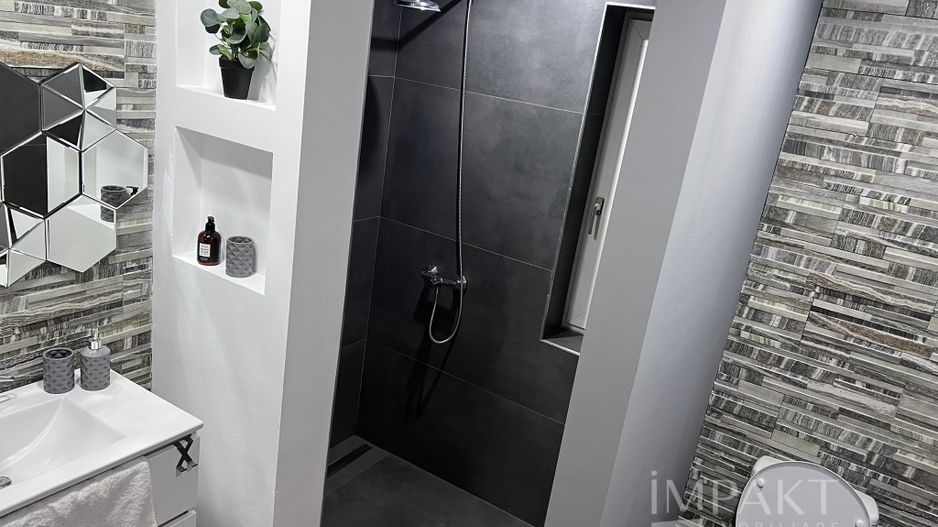 Casă de lux pe malul lacului – Câmpenești - Poză 7