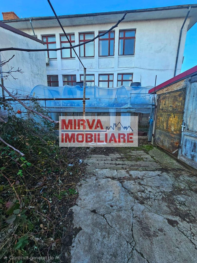 Casă cu arhitectură interbelică, 5 camere, teren 409 mp – Central - Poză 55