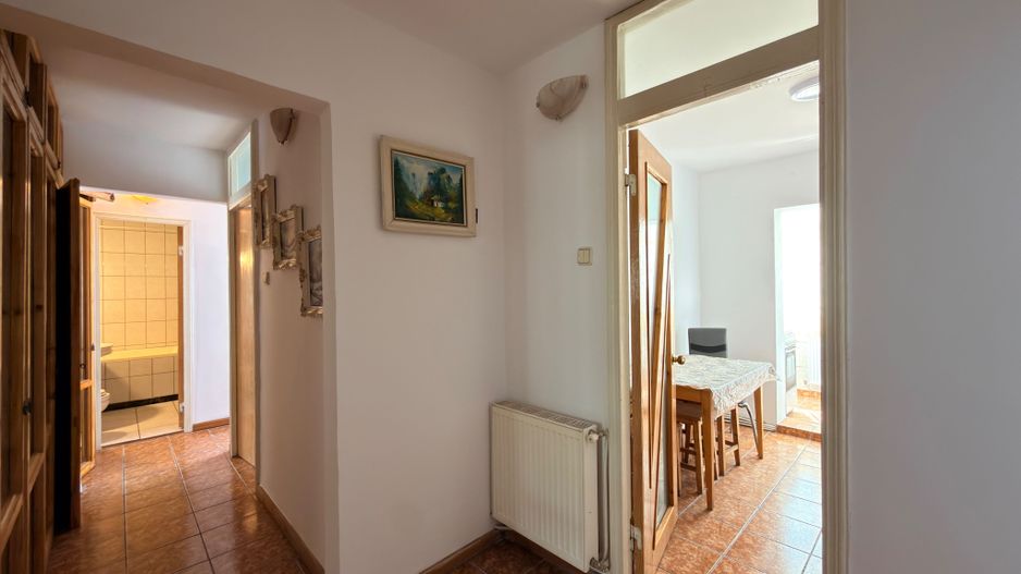 Apartament 3 camere etaj 3- Campulung-Zona Visoi! - Poză 7