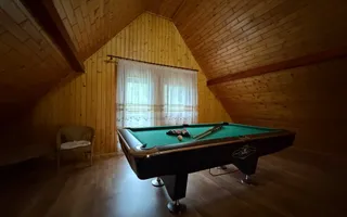 Casa / Pensiune 5 dormitoare Manastirea Humorului - Poză 17