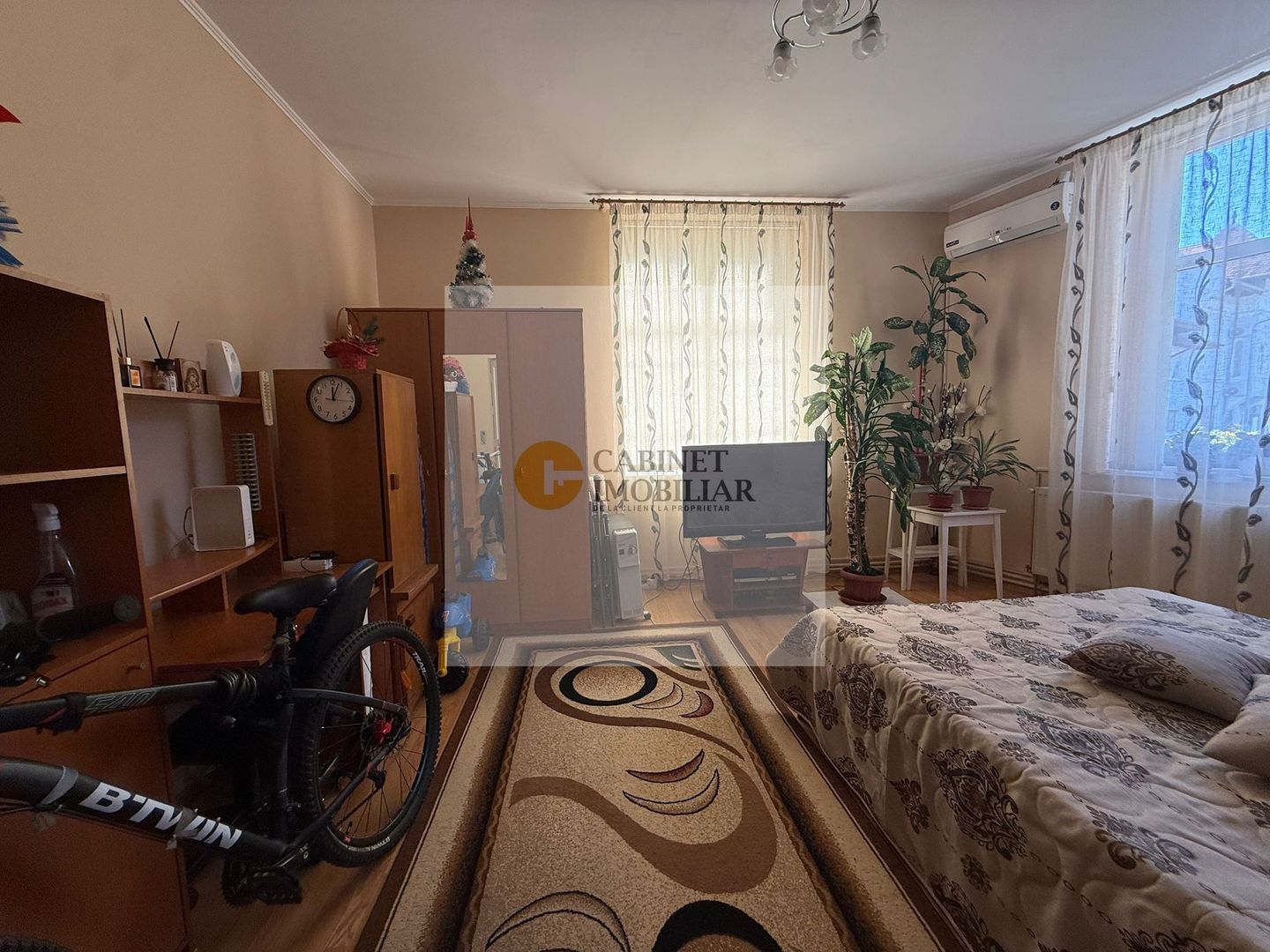 2 camere in vila I Parter I P+1+M I Dacia - Poză 1