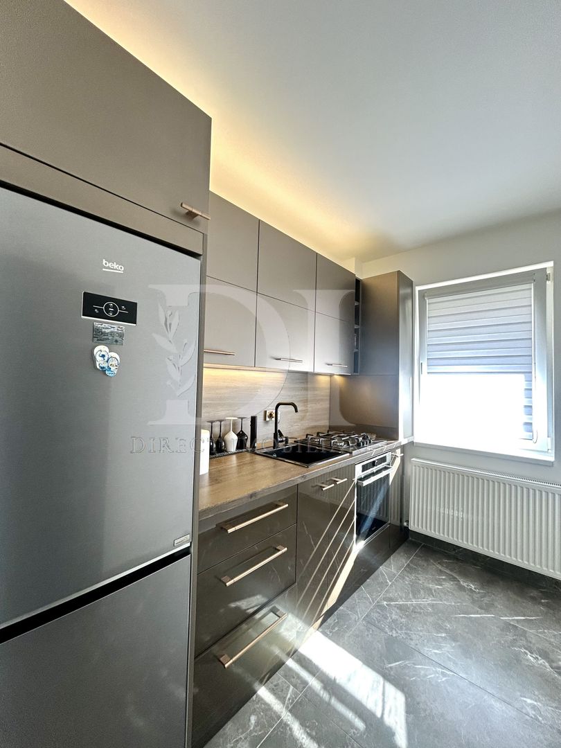 Apartament de  vanzare  Zona Eroilor/ Floresti - Poză 6