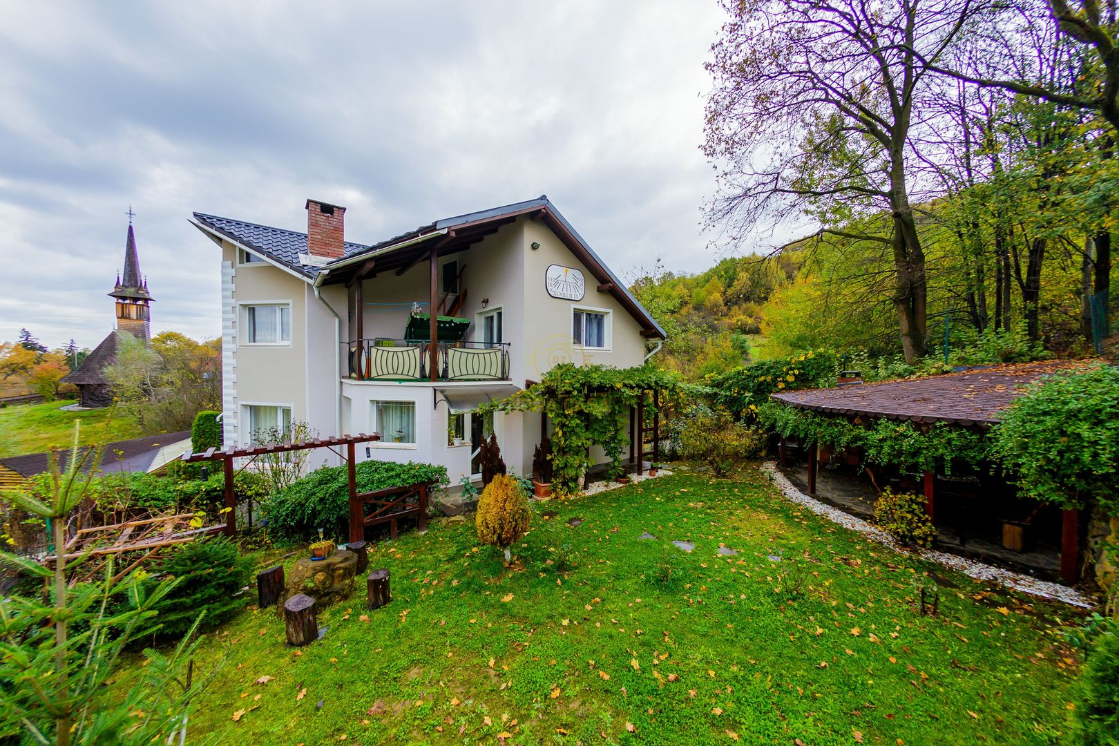 De Vanzare Vila Complet Utilata/Mobilata/Dealul Florilor Baia Mare - Poză 1