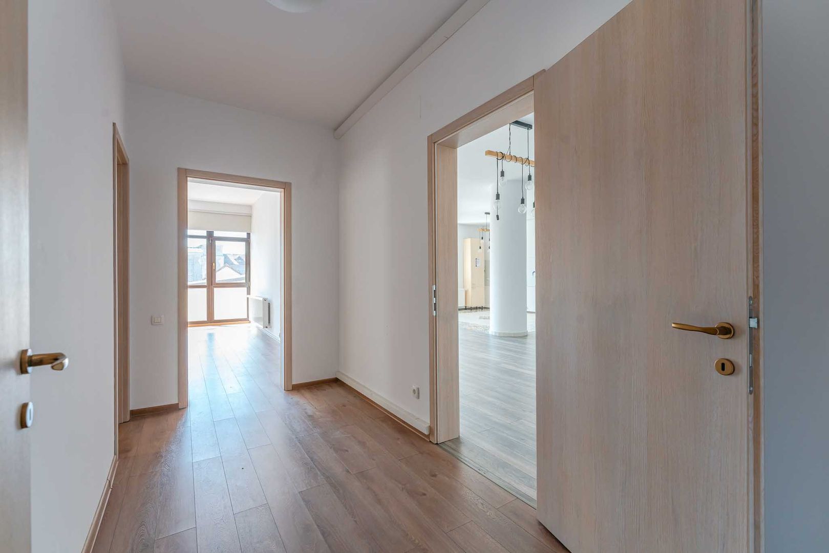 Birouri în zona Patria, Brașov - 2 locuri de parcare subterane - Poză 11