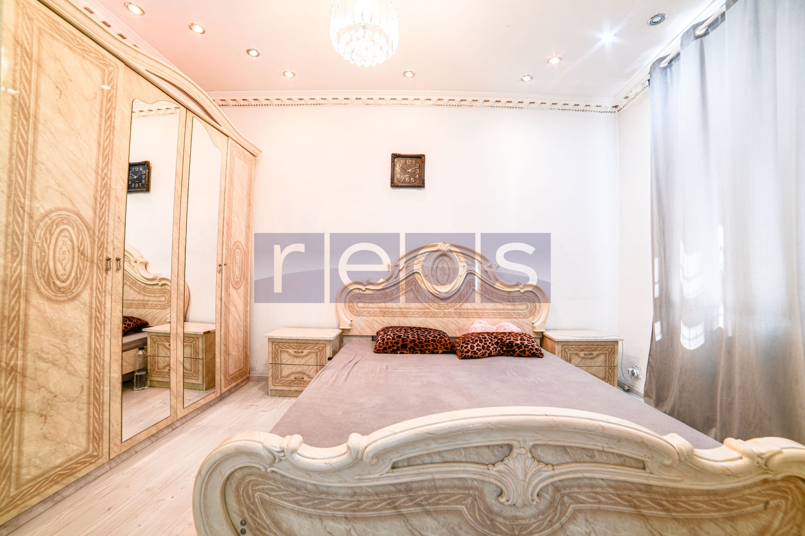 VANZARE | CASA 4 CAMERE | UNIRII - Poză 4