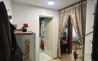 Apartament 3 Camere I Decomandat I Balcon I Valea Aurie - Poză 9