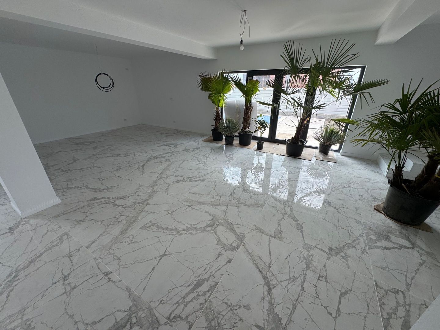 Vila exclusivista cu PISCINA, zona Liddl Tunari, 0% comision - Poză 5