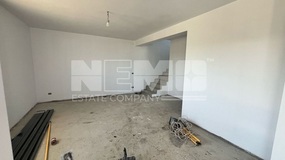 Duplex De Vanzare I Ipotesti, Suceava I Pret: 145.000 € - Poză 3