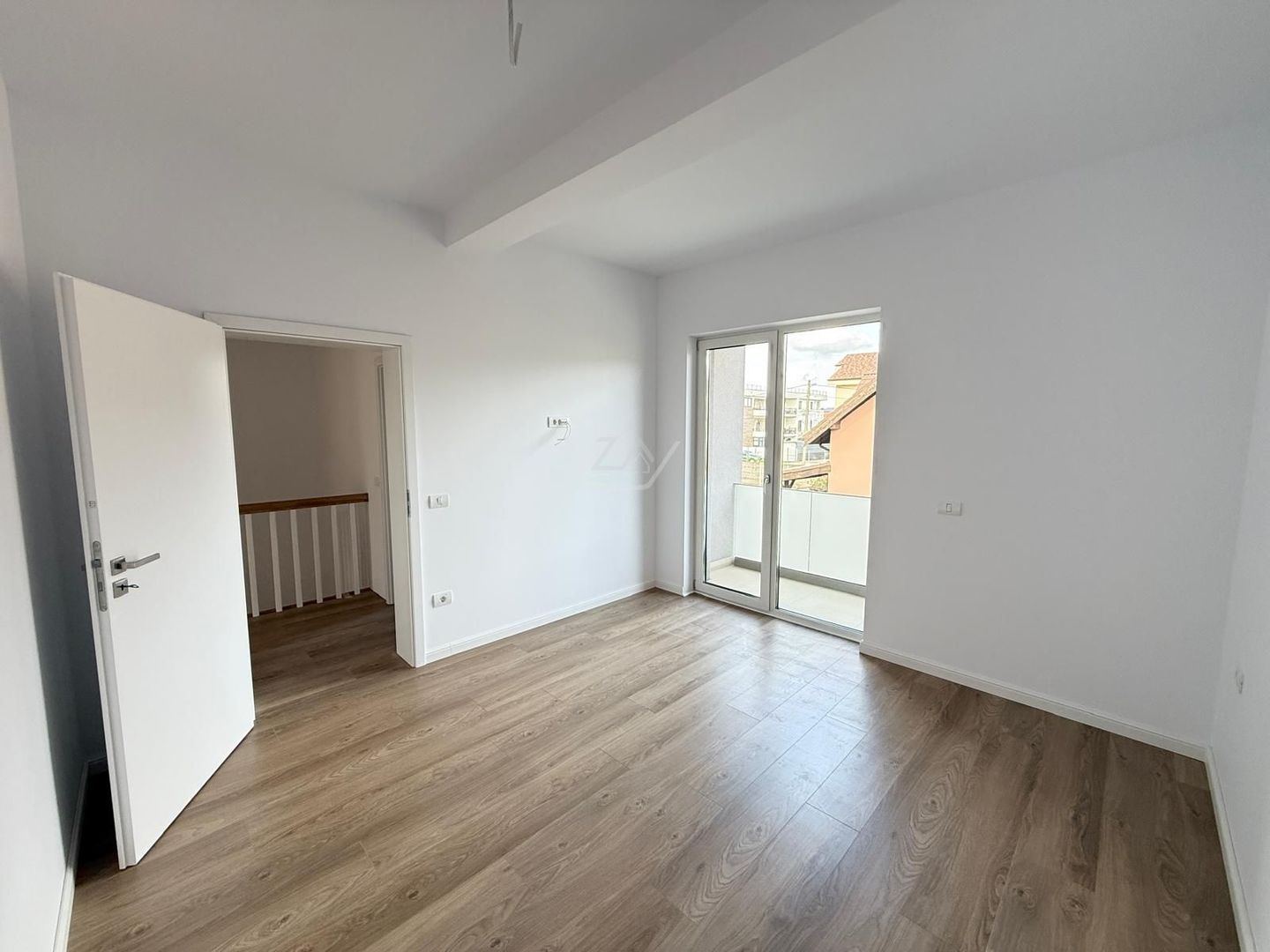 Locatie excelenta - langa Musicescu. 3 dormitoare. 2 locuri parcare. - Poză 5