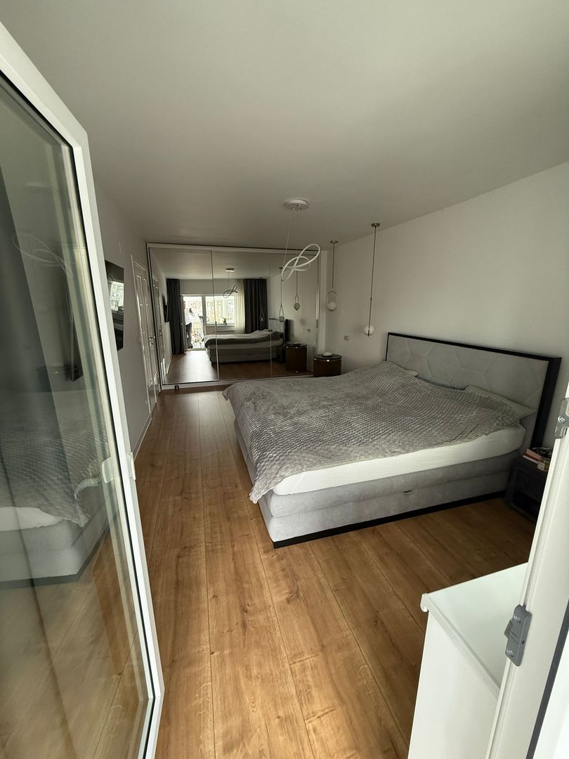 Vanzare Apartament 3 Camere Stradal Bulevardul Unirii - Poză 5